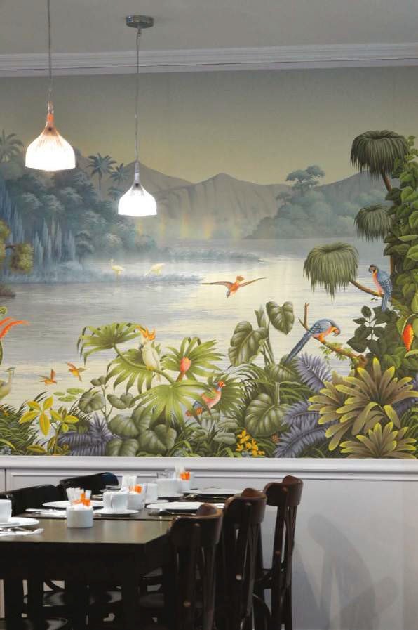 LaDemeure breakfast room