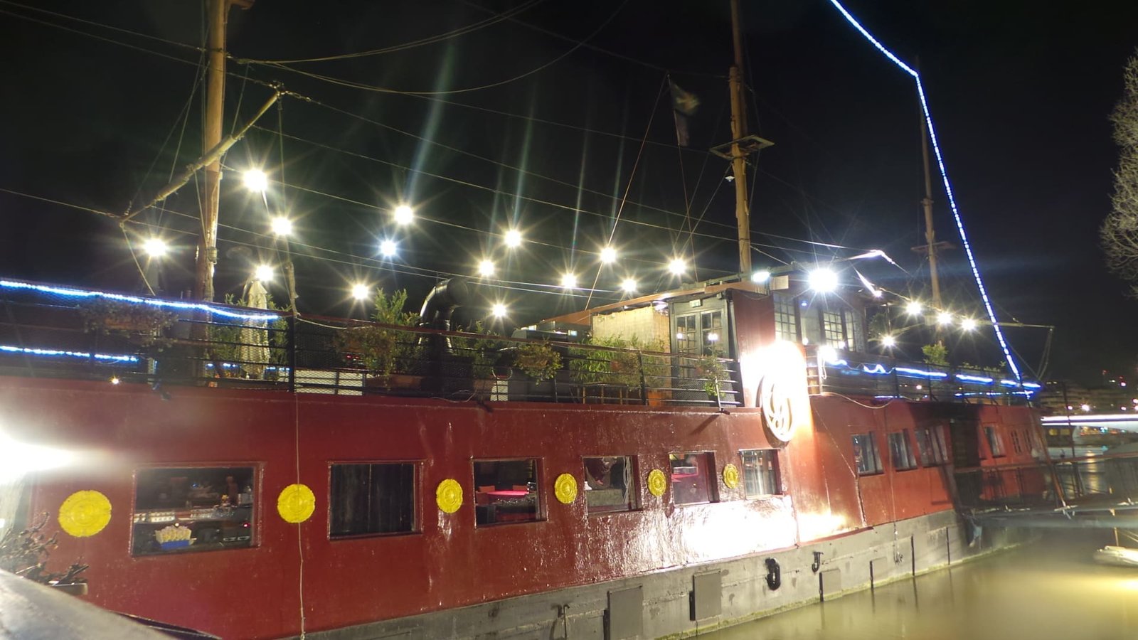 Le Galion, voyage culinaire sur un navire de style XVe siècle