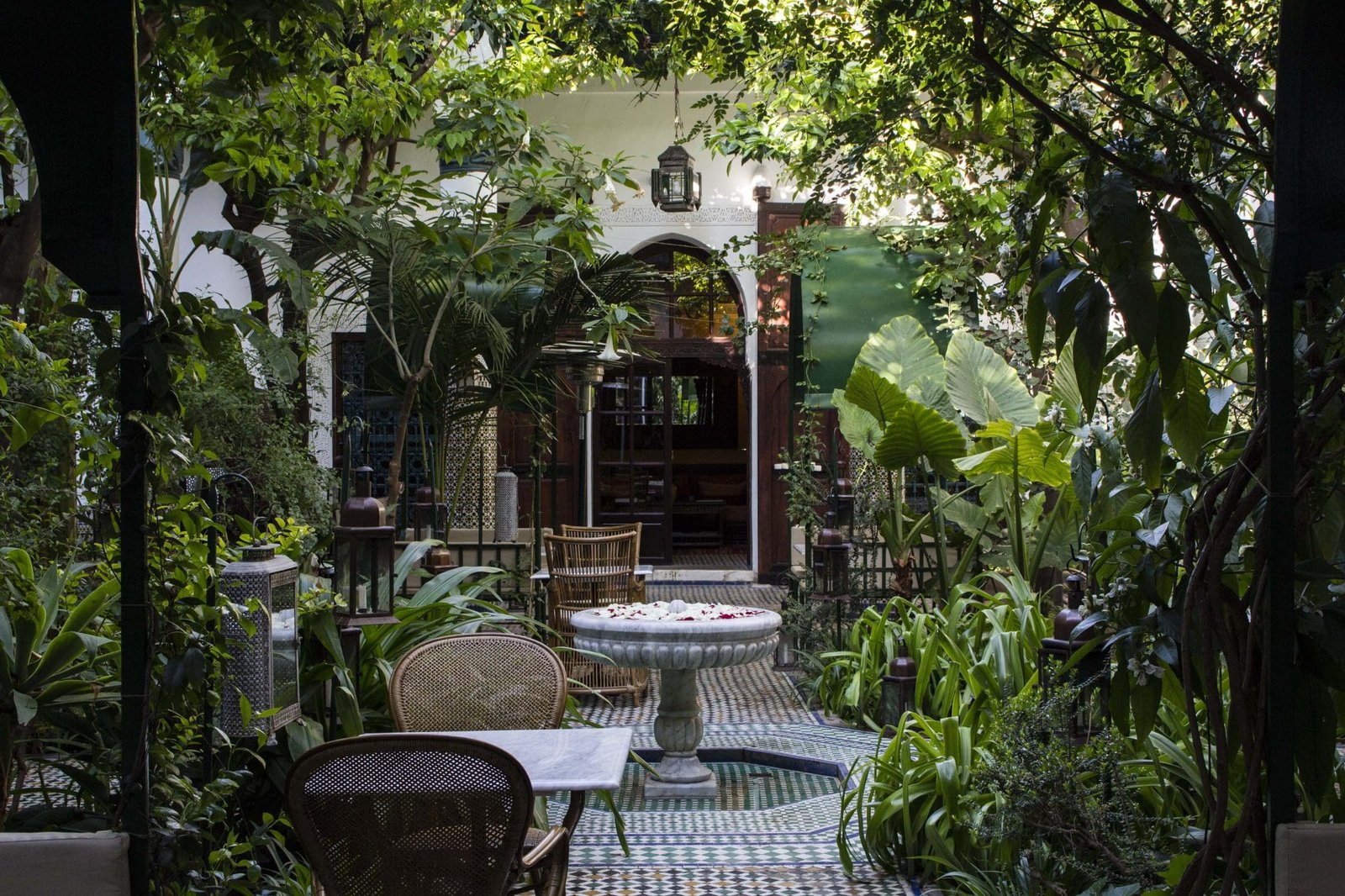 Chercher un hébergement à Marrakech, Riad ou Hôtel ?