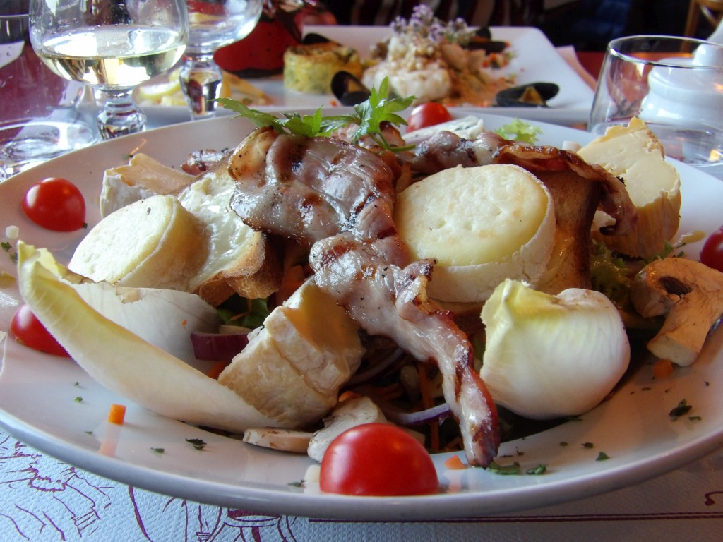 salade fromagère Café de Paris Bagnoles de l'Orne