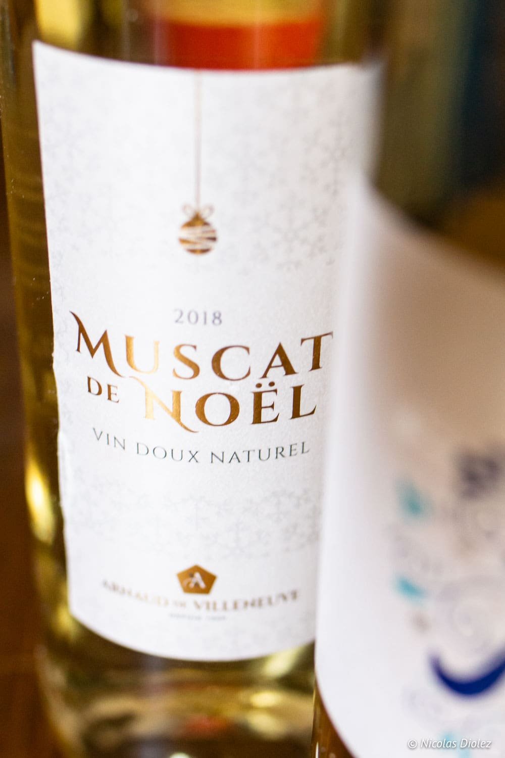 Bottiglia di Muscat de Noël Vin Doux Naturel 2018 Arnaud de Villeneuve.