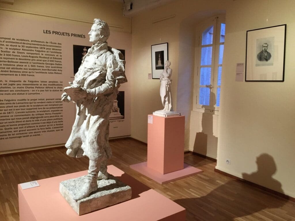 Musée des Ursulines -DR Valérie Collet 2019 Maquette de statue de Lamartine au Musée des Ursulines.