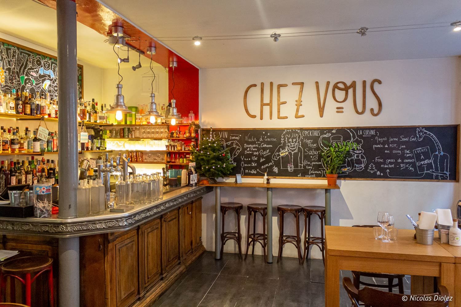 Chez Vous – Restaurant et bar à cocktails