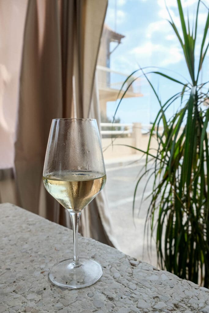 verre vin blanc le Sepia