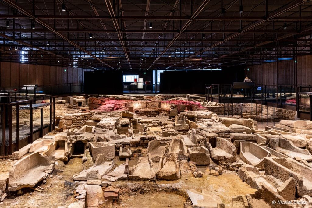 Ruines archéologiques de l'Ecclésia, Cité Patrimoine de Luxeuil-les-Bains, Haute-Saône.