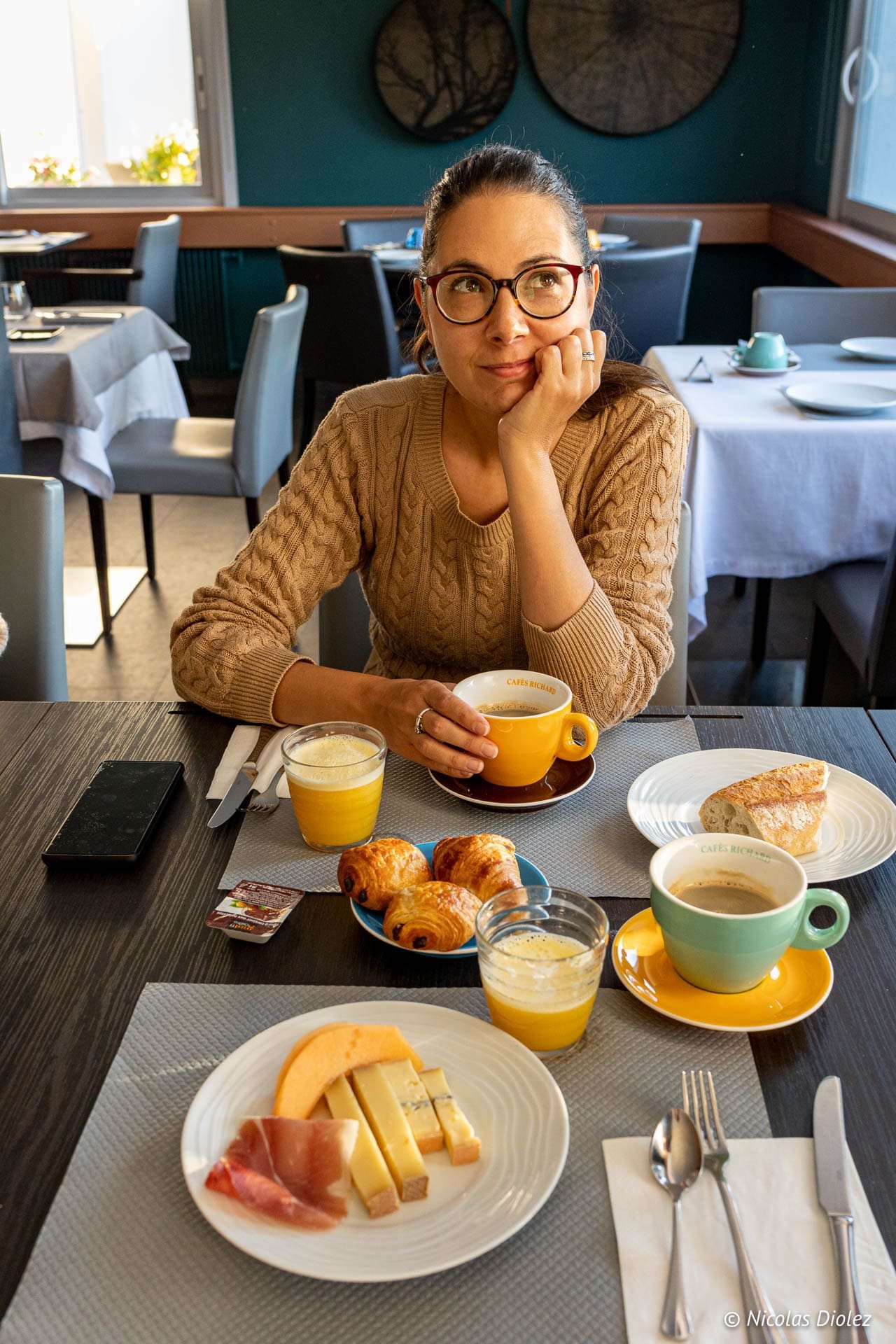 Petite déjeuner Hôtel Beau Site Luxeuil-les-Bains Vosges du Sud.