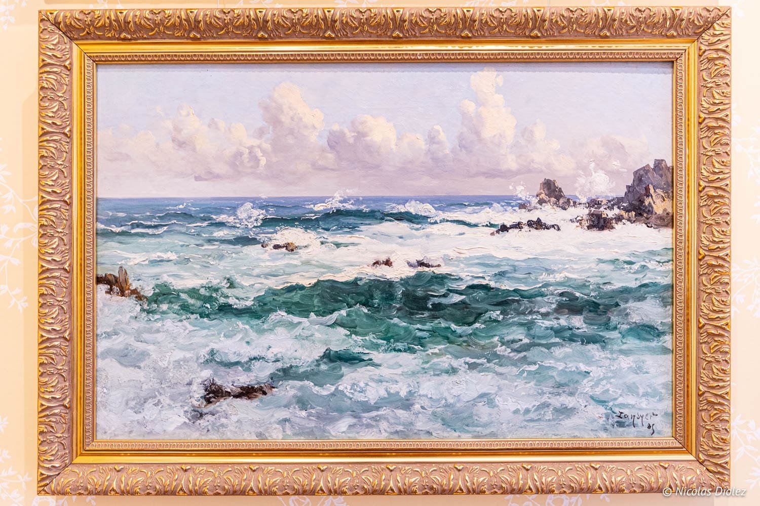 Peinture à l'huile de mer agitée et rochers, Musée Lansyer Loches.