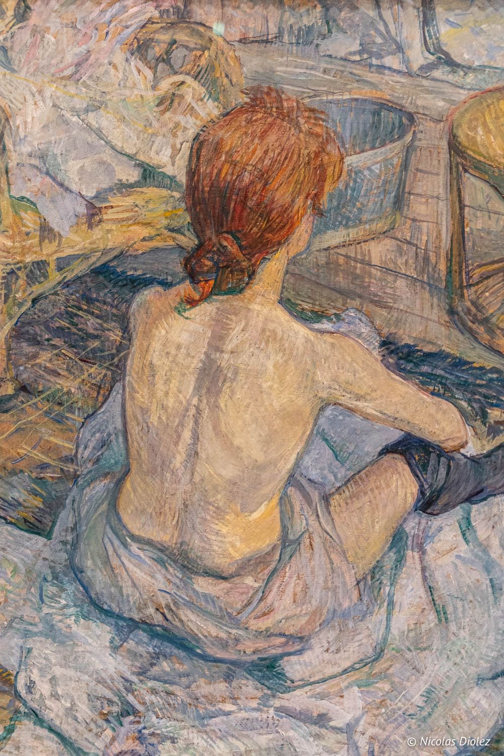 Peinture de femme rousse de dos, nue, assise dans un bain, Musée Toulouse-Lautrec.