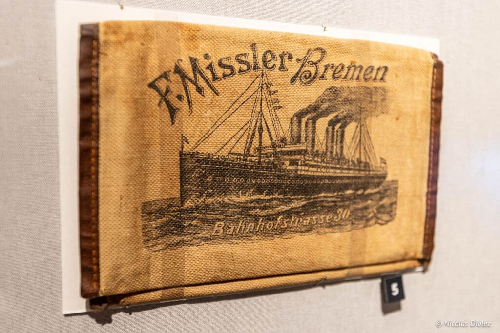 Sac de toile du Musée de l'Émigration Gdynia avec inscription F. Missler Bremen.