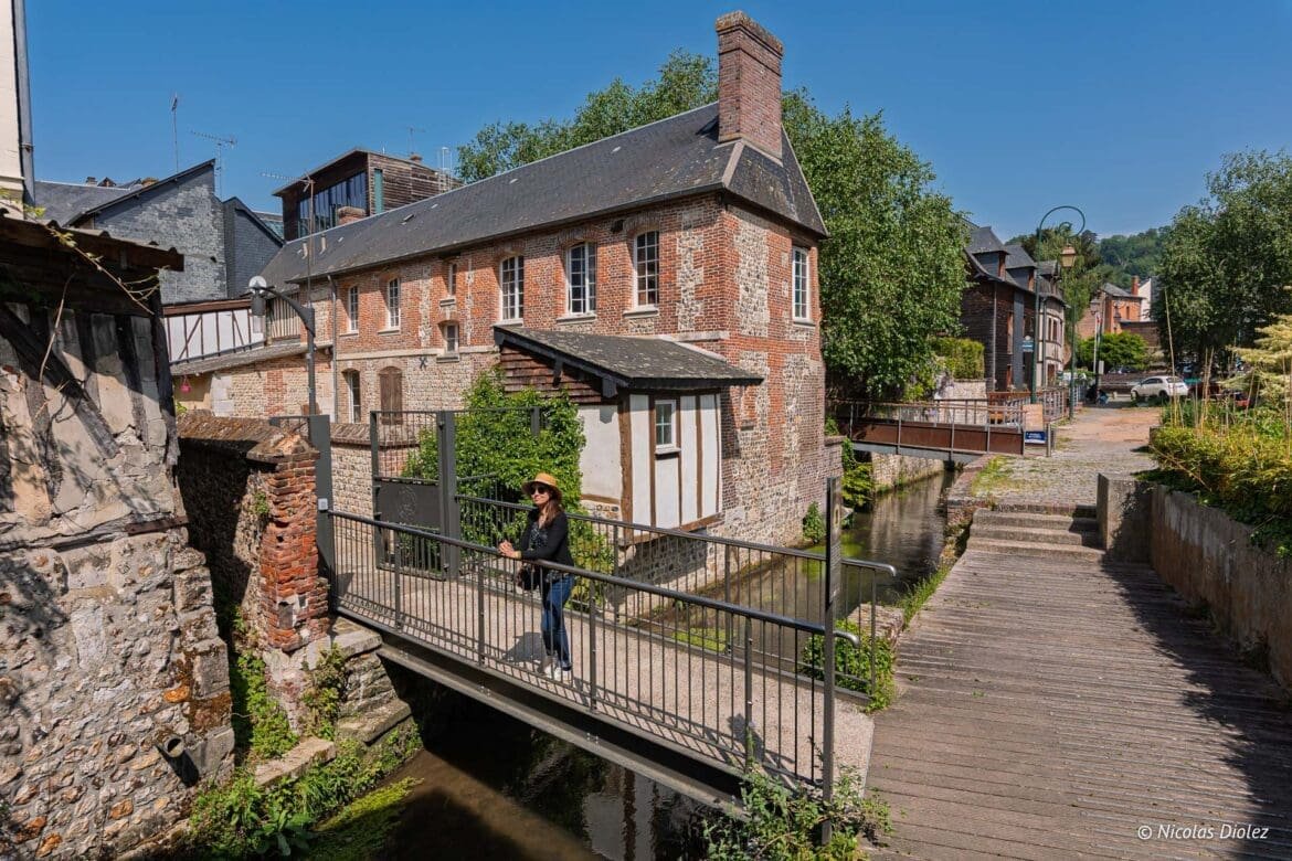 Visitar Pont-Audemer, la ciudad normanda de los canales y sus alrededores