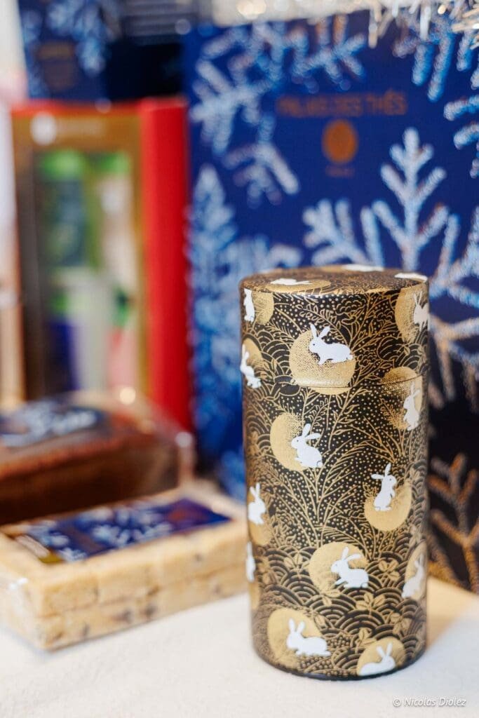 Palais des Thés Christmas 2025 tea tin featuring a black and gold rabbit design.