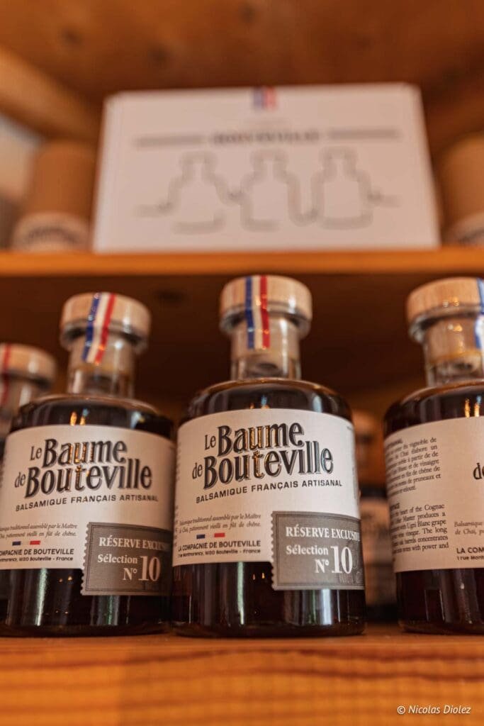 Bouteilles de Baume de Bouteville, Balsamique Français Artisanal, Réserve Exclusive Sélection N°10.